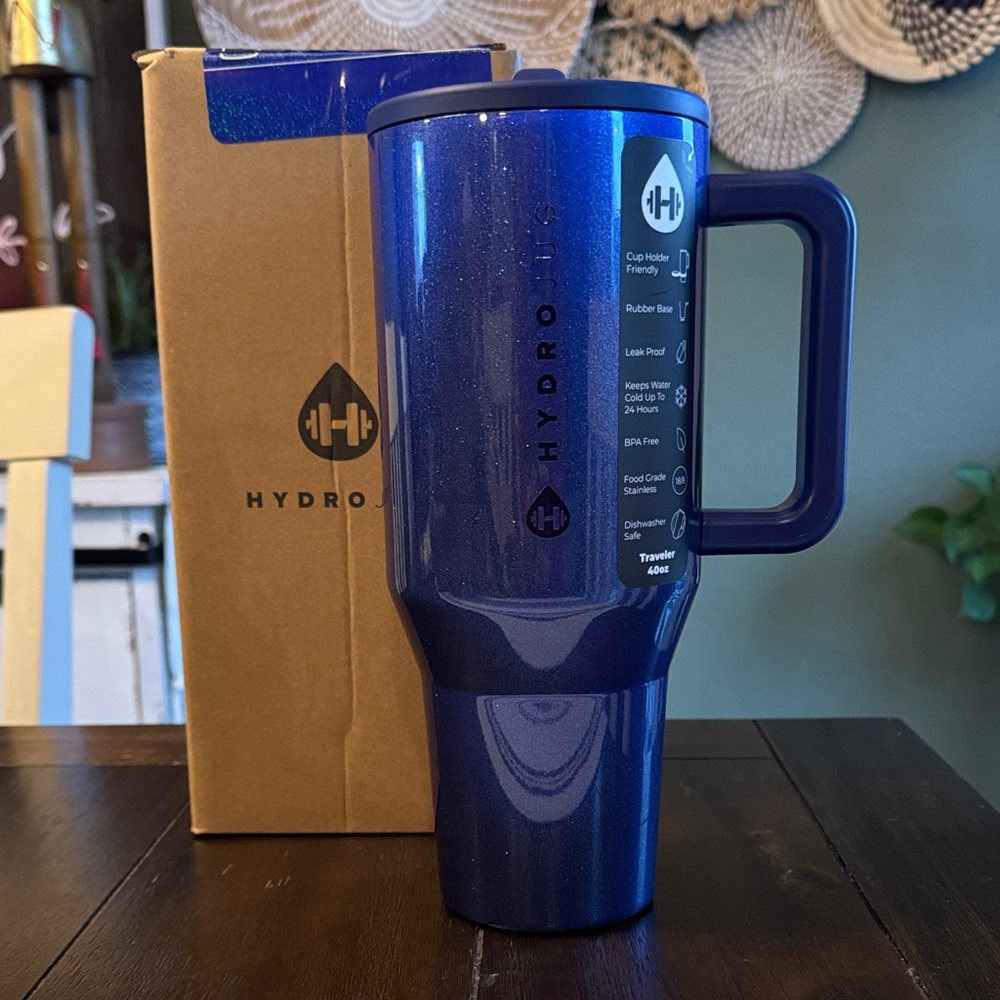 Hydrojug Glam 40oz Traveler in Cateye Blue Glitter Holiday! Limited Edition!